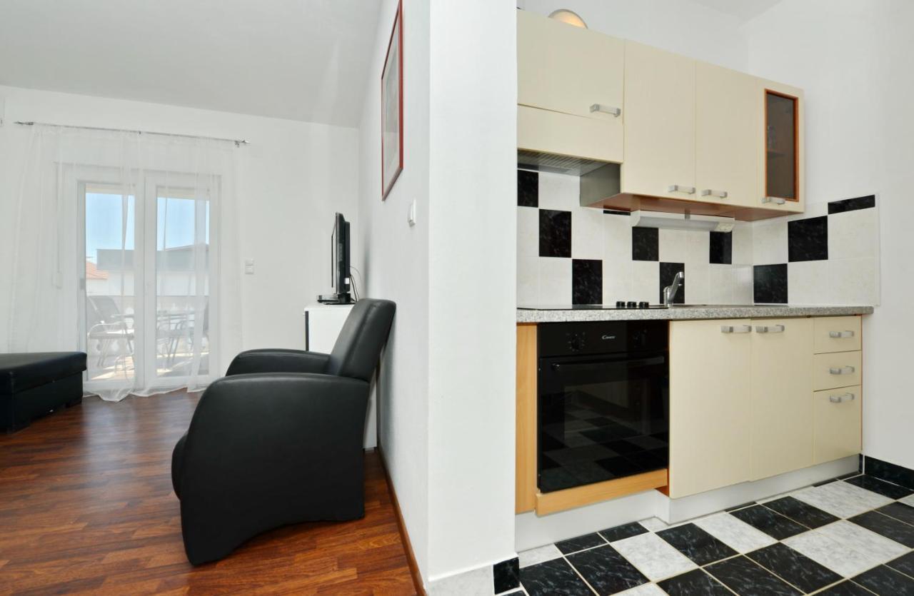Apartmani L&R Bibinje Eksteriør bilde