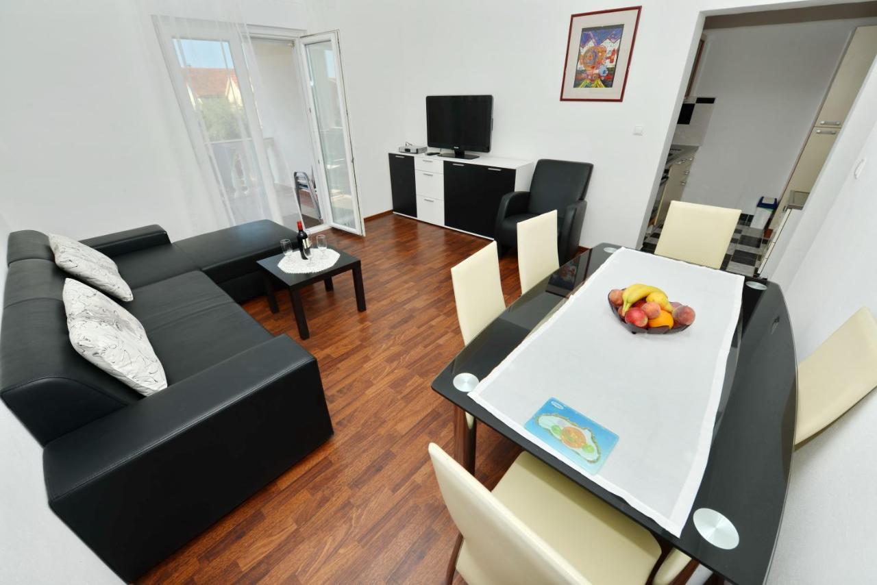 Apartmani L&R Bibinje Eksteriør bilde