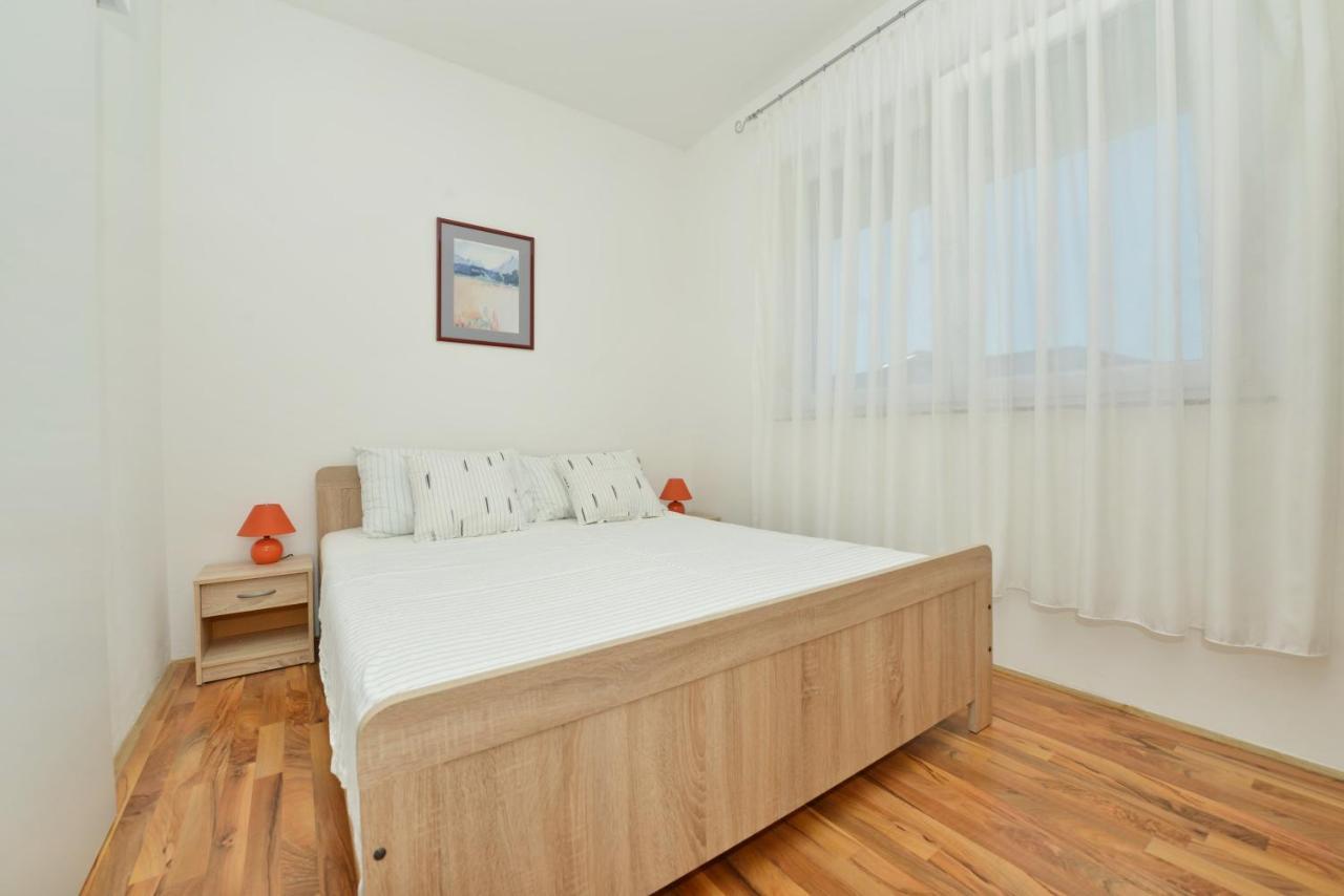 Apartmani L&R Bibinje Eksteriør bilde